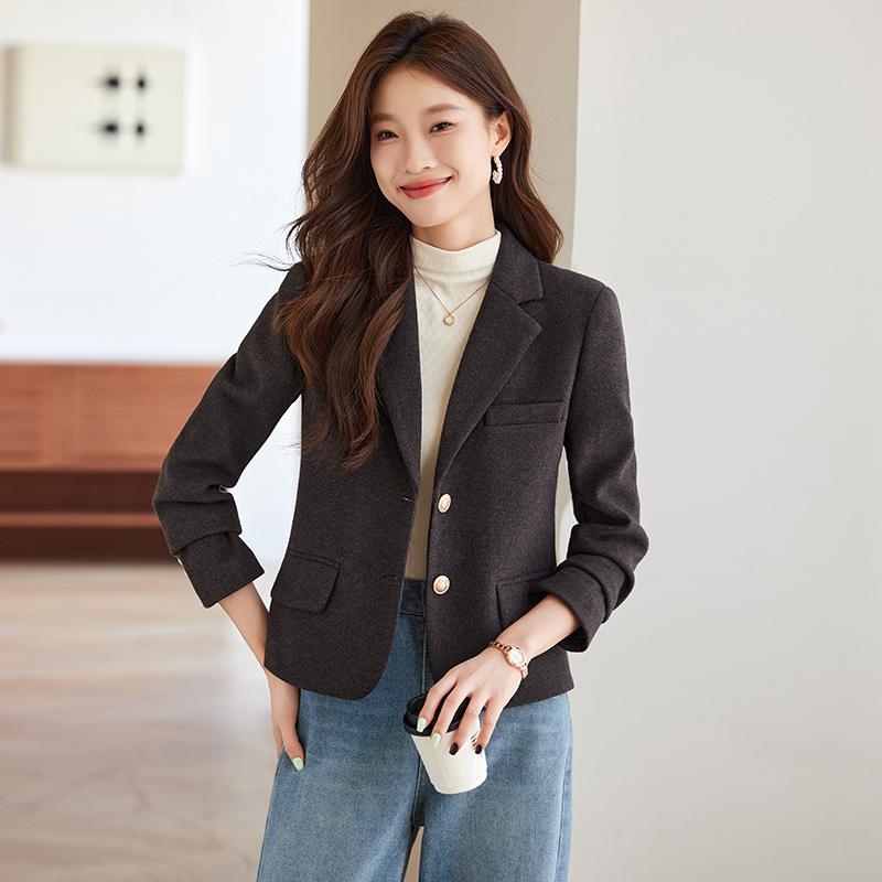 秋服 レディース ファッション オシャレ カワイイ シンプル 大人カワイイ 大きいサイズ グレー スーツ スタイル ジャケット トップス スタイル 通勤｜リコット