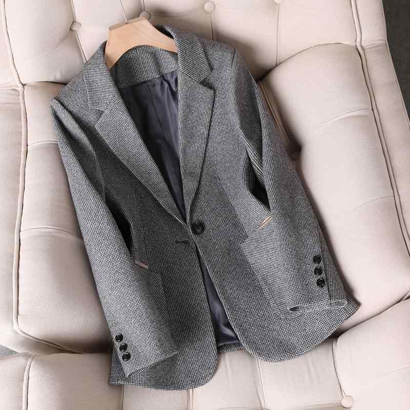 秋服 レディース 流行り物 オシャレ カワイイ  分かりやすい 成年者カワイイ 馬鹿でかい大きさ   背広 表現スタイル 上衣 ハイエンド トップス 秋 心地好い 照合のしるし柄