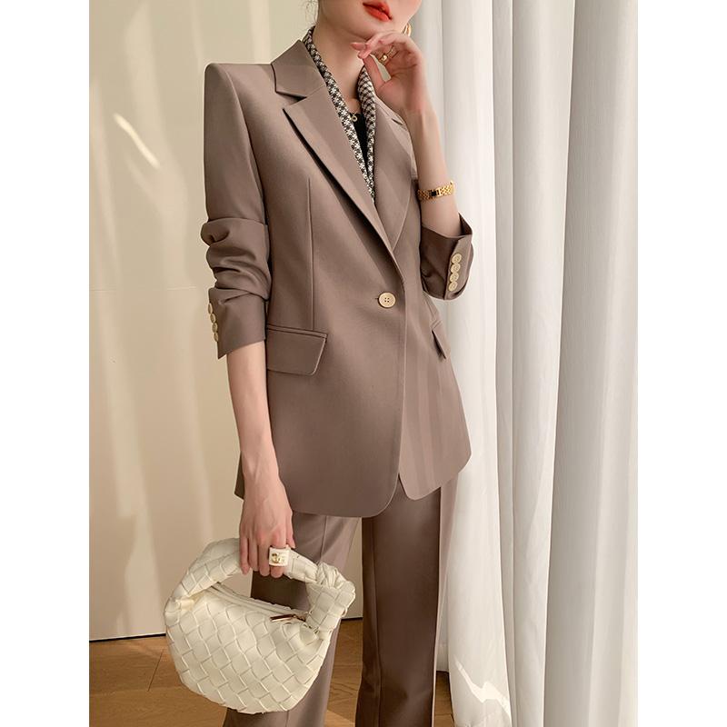 秋服 レディース 流行り物 オシャレ カワイイ  分かりやすい 成年者カワイイ 気が大きい大きさ   表どおり 背広 表現スタイル 秋 韓国流行り物 ハイエンド 心地よい
