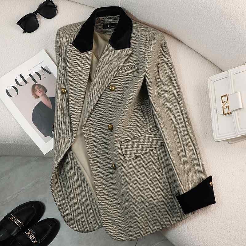 秋服 レディース 流行り物 オシャレ カワイイ  分かりやすい 成年者カワイイ 馬鹿でかい大きさ  上衣 単品  縞模様 背広 表現スタイル 上衣 秋 編み目 トップス 韓国流行り物 ゆったり 心地好い 背広 表現スタイル