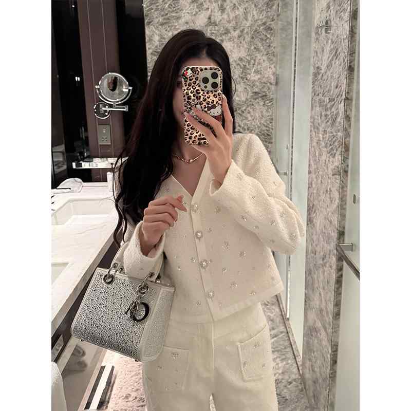 秋服 レディース ファッション オシャレ カワイイ シンプル 大人カワイイ 大きいサイズ 白 Vネック 長袖 ジャケット ハイエンド 秋 スタイル