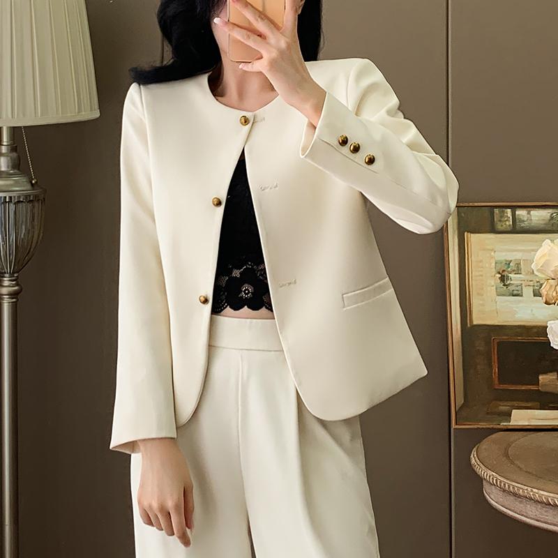 秋服 レディース ファッション オシャレ カワイイ シンプル 大人カワイイ 大きいサイズ シンプル フォーマル 服装 通勤 ウェア エコ レザー ハイエンド スーツ スタイル 単品 トップス｜リコット