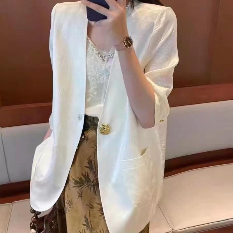 秋服 レディース ファッション オシャレ カワイイ シンプル 大人カワイイ 大きいサイズ 七分袖 アセテート サテン スーツ スタイル ジャケット 薄手 秋 通勤 ウェア スリム トップス