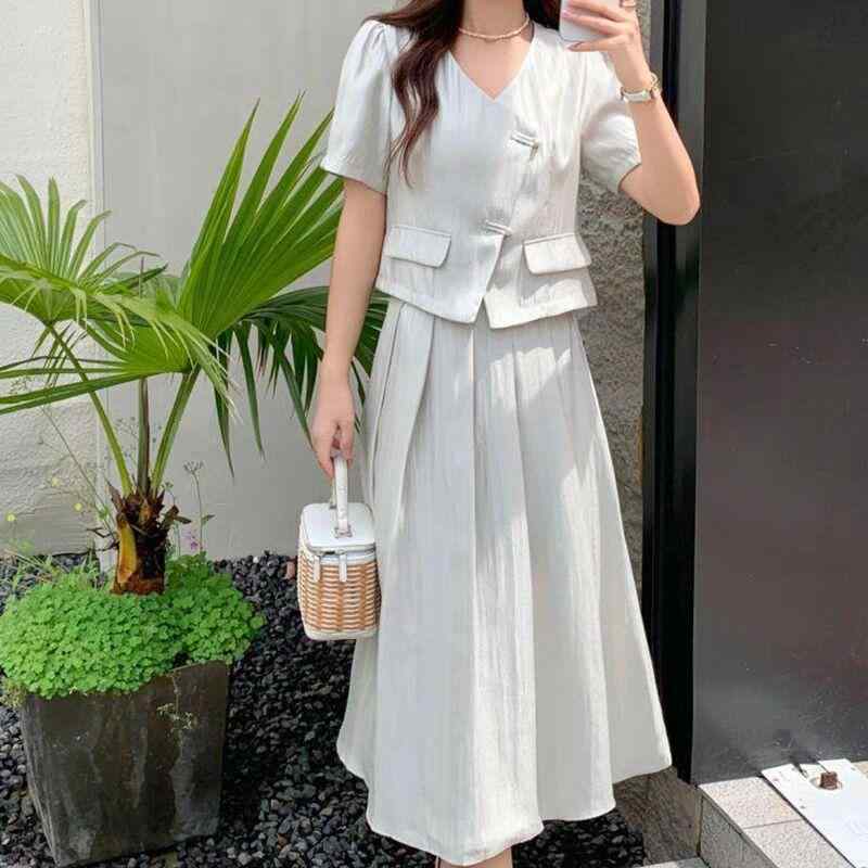 秋服 レディース ファッション オシャレ カワイイ シンプル 大人カワイイ 大きいサイズ 秋 スリム パフスリーブ シャツ スカート