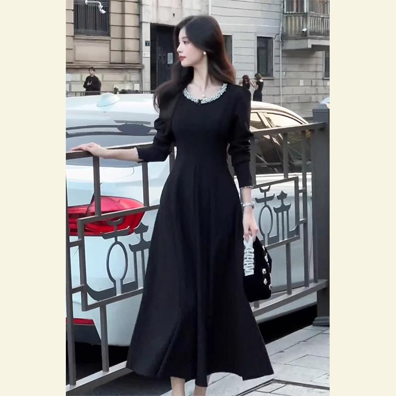 秋服 レディース ファッション オシャレ カワイイ シンプル 大人カワイイ 大きいサイズ 秋 ハイエンド エレガント 黒 ドレス｜リコット
