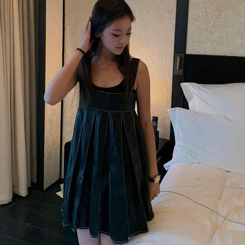秋服 レディース 流行り物 オシャレ カワイイ  分かりやすい 成年者カワイイ 気が大きい大きさ   黒いこと ストラクチャード トップス 編み目 テイン エコ なめし革 A型 筋目スコート