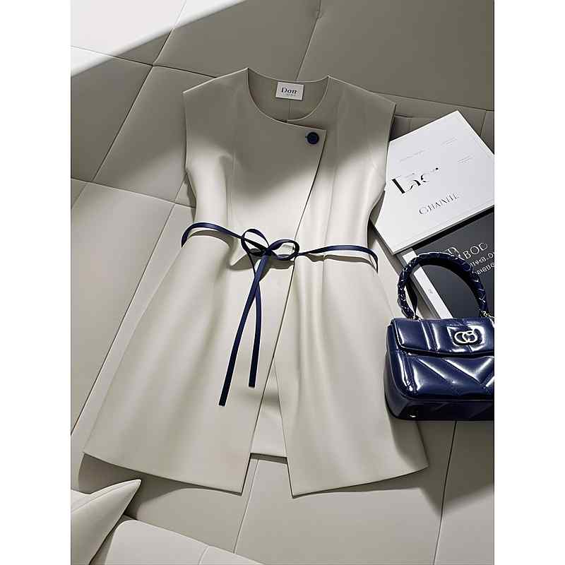 秋服 レディース 流行り物 オシャレ カワイイ  分かりやすい 成年者カワイイ 途轍も無い大いさ   ともし火 薄墨色 限りない ベスト トップス-レディースファッション-ベスト・ジレ