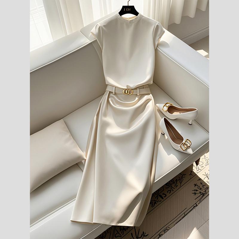 秋服 レディース 流行り物 オシャレ カワイイ  分かりやすい 成年者カワイイ 気が大きい大きさ   ハイエンド 雅びやか トップス スコート 背広 セットアップ 能力のある