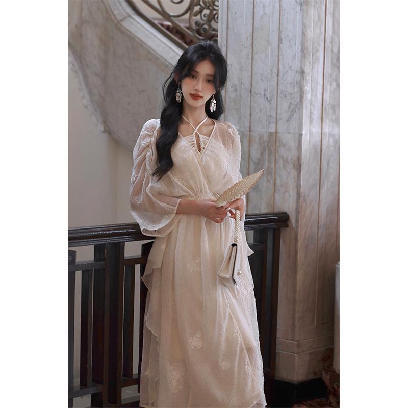 秋服 レディース ファッション オシャレ カワイイ シンプル 大人カワイイ 大きいサイズ レース ジャカード 日焼け防止 ブラウス ドレス ワンピース ストラップ ロング スカート ホルターネック サスペンダー セットアップ 可能