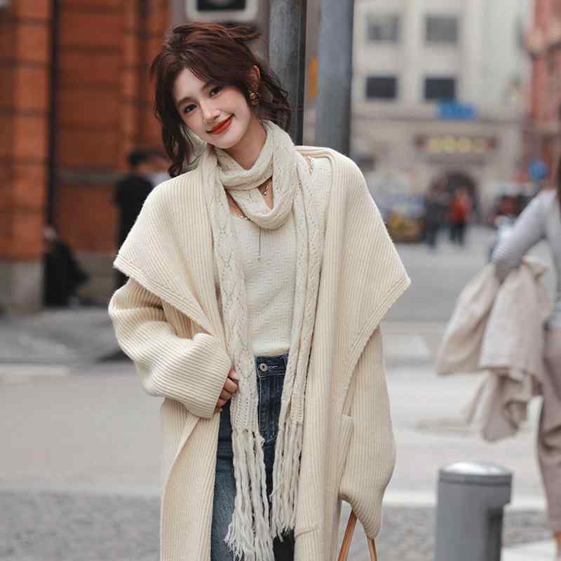 秋服 レディース 流行り物 オシャレ カワイイ  分かりやすい 成年者カワイイ 気が大きい大きさ   スウェーター 長袖 編み物ジレー 厚地の外套 ロング