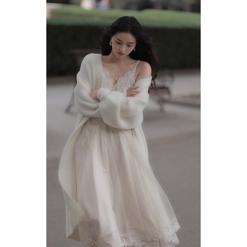 秋服 レディース 流行り物 オシャレ カワイイ  分かりやすい 成年者カワイイ 気が大きい大きさ   天鵝絨 朦々たる ジレー 上衣 スピード競技 お召しもの スコート
