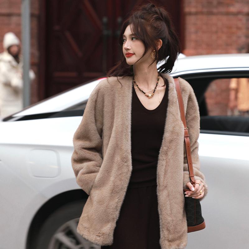 秋服 レディース ファッション オシャレ カワイイ シンプル 大人カワイイ 大きいサイズ フレンチ ハイエンド ベルベット ジャケット シンプル コート Vネック トップス