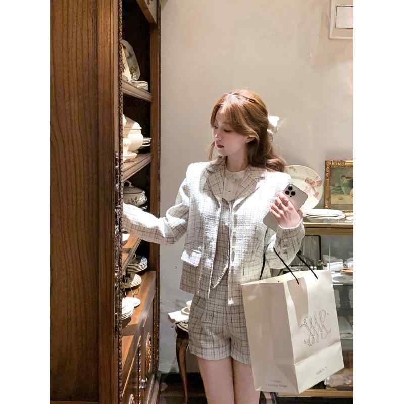 秋服 コーデ レディース 流行り物 オシャレ カワイイ  分かりやすい 成年者カワイイ 気が大きい大きさ   英国の首都 フレンチ 上衣 背広 ゴールデン より良い 2点 仕掛ける