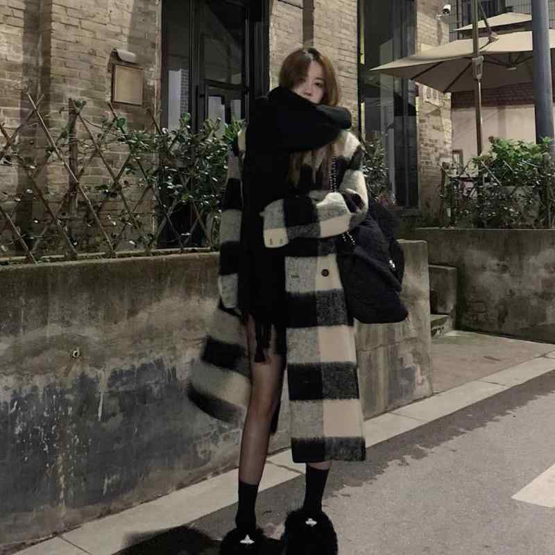 秋　冬 コーデ レディース ファッション オシャレ 服 カワイイ シンプル 大人カワイイ 大きいサイズ チェック柄 ウール コート ハイエンド 子供