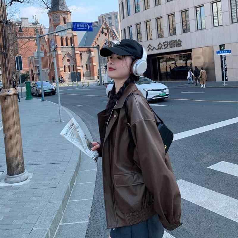 秋　冬 コーデ レディース ファッション オシャレ 服 カワイイ シンプル 大人カワイイ 大きいサイズ ブラウンレザー ジャケット レトロ ライダース レザー