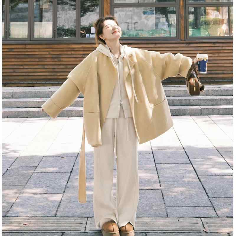 秋　冬 コーデ レディース ファッション オシャレ 服 カワイイ シンプル 大人カワイイ 大きいサイズ ウール コート