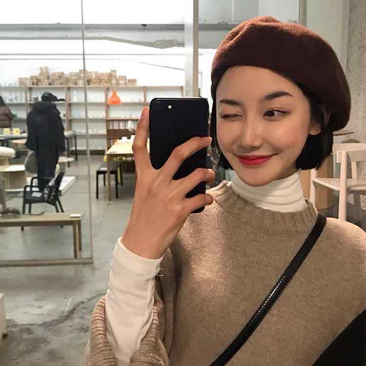 秋冬 コーデ レディース 流行り物 オシャレ  カワイイ  分かりやすい 成年者カワイイ  韓国表現スタイル 羊毛 ベレー帽 レトロ 西洋カボチャ ペインター かぶり笠