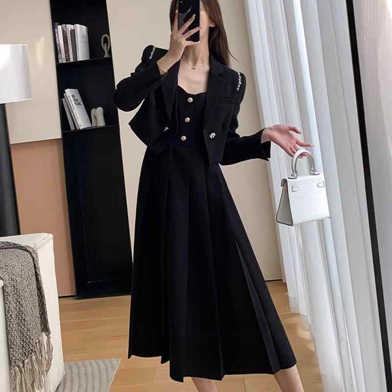 春 コーデ レディース ファッション オシャレ カワイイ シンプル きれいめ ナチュラル 上品カジュアル 婦人服 スリム 黒 スーツ 大きいサイズ ハイエンド ジャケット スカート