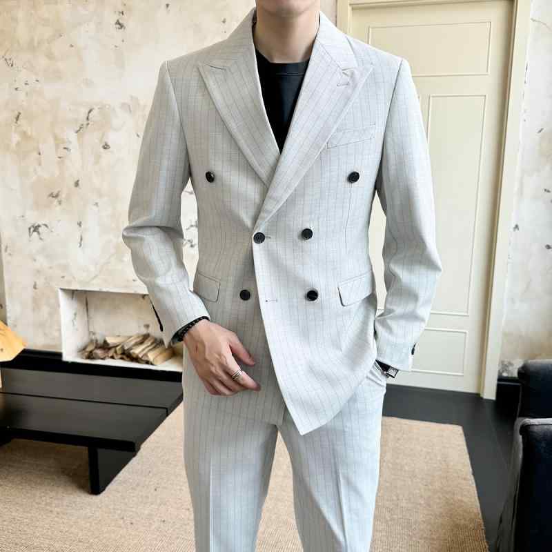 春 コーデ メンズ 用 服 分かりやすい 流行り物 オシャレ 成年者 かっこいい 気が大きい大きさ 表どおり 成人男性服 ダブル乳ぶさ うす暗い 縞模様 背広 商行為 心地よい か細い