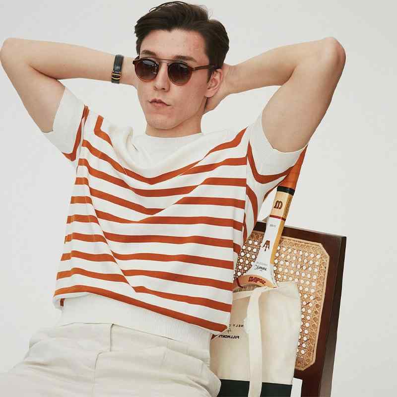春 コーデ メンズ  服 分かりやすい 流行り物 オシャレ 成年者 かっこいい 馬鹿でかい大きさ 表どおり 成人男性服  編み物 ラウンド素っ首 半袖 T プルオーバー 縞模様 心地好い シー 精神
