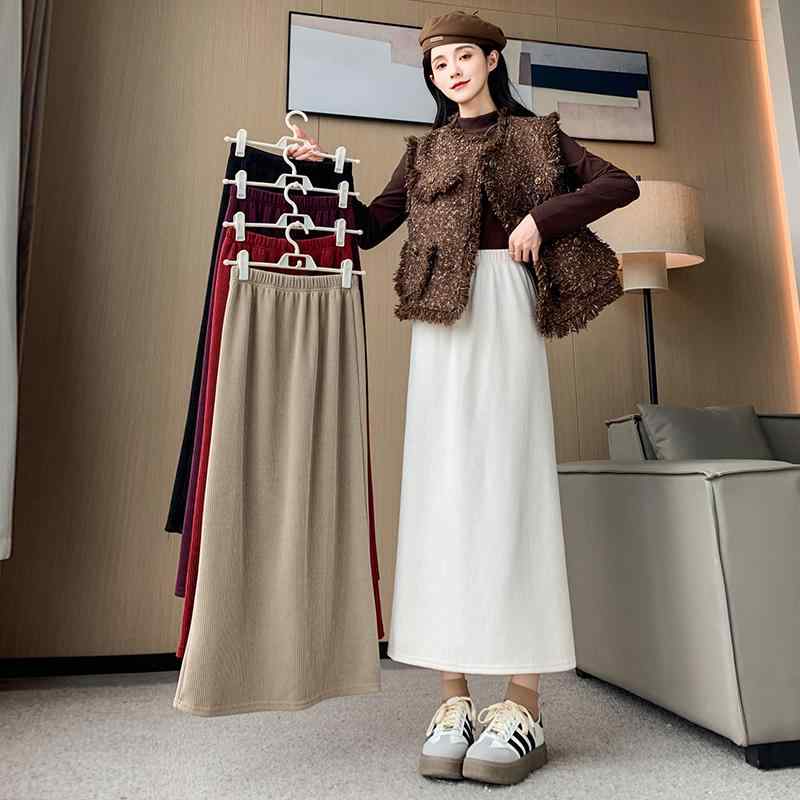 春 コーデ レディース ファッション オシャレ アイテム カワイイ 用 シンプル 大人カワイイ パープル コーデュロイ スカート ストレッチ ウエスト スリム ミドル丈 Aライン スリット スカート