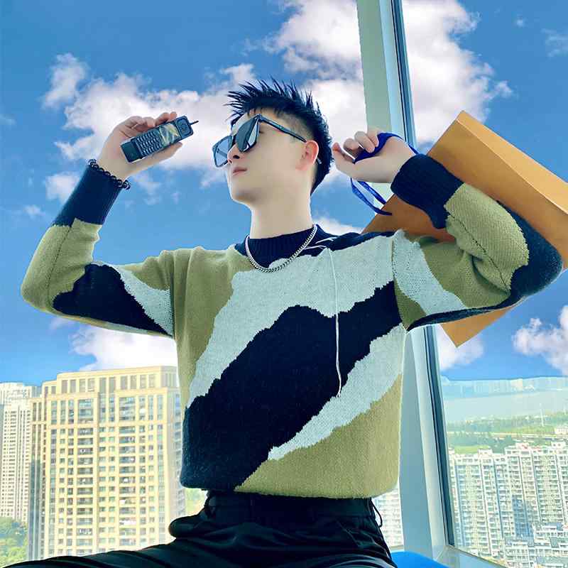 春 コーデ メンズ 用 服 シンプル ファッション オシャレ 大人 かっこいい 大きいサイズ ストリート 紳士服 セーター ハイエンド 厚手 インナー レイヤリング シャツ