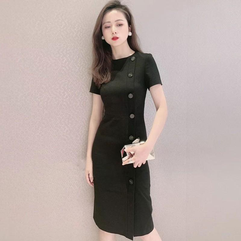 春 コーデ レディース ファッション オシャレ カワイイ シンプル きれいめ ナチュラル 上品カジュアル 婦人服 ホワイト カラー 夏 スリムフィット 半袖 ドレス