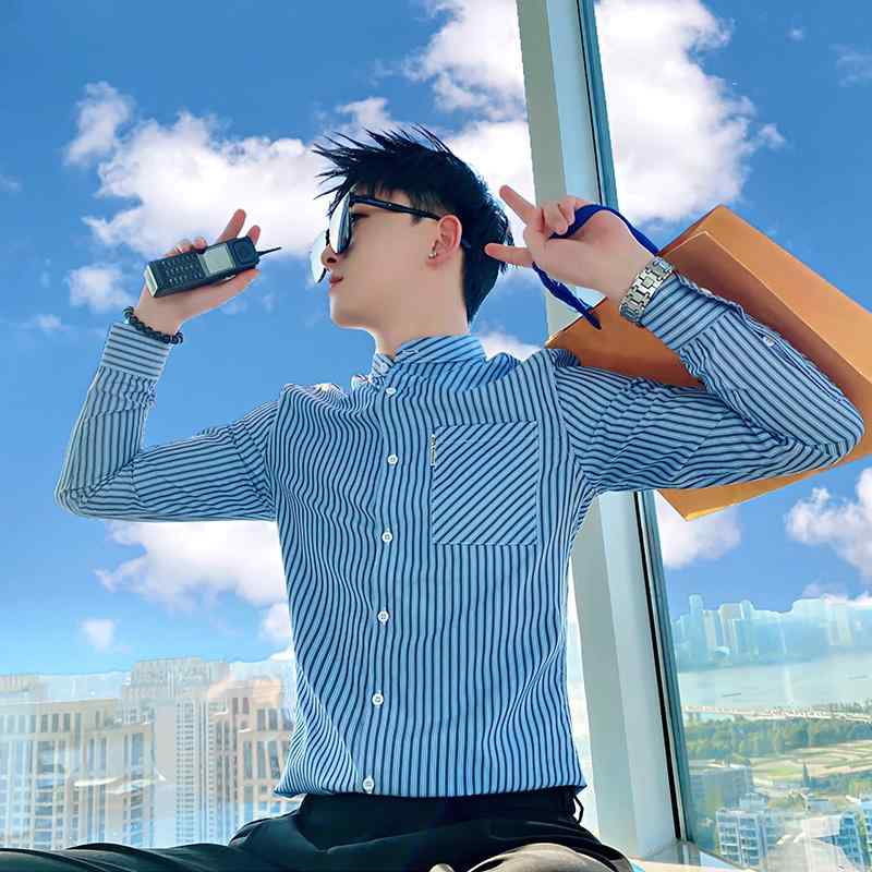 春 コーデ メンズ 用 服 シンプル ファッション オシャレ 大人 かっこいい 大きいサイズ ストリート 紳士服 レトロ 縦縞 長袖 シャツ 韓国スタイル スリムフィット トップス
