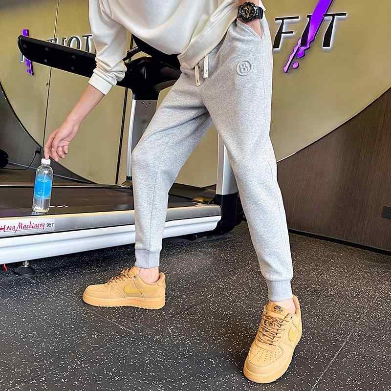 春 コーデ メンズ 用 服 シンプル ファッション オシャレ 大人 かっこいい 大きいサイズ ストリート 紳士服 グレー スウェットパンツ 九分丈 スポーツ パンツ カジュアル