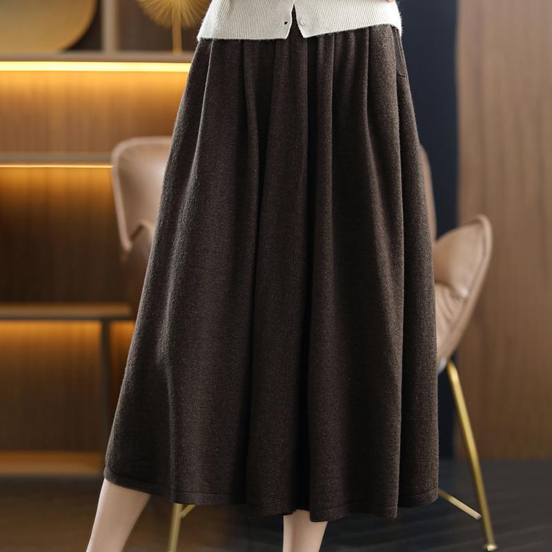 春 コーデ レディース ファッション オシャレ カワイイ シンプル きれいめ ナチュラル 上品カジュアル 婦人服 ウール スカート ミドル丈 裾 Aライン ハイウエスト スリム ニット ブラウン ロング