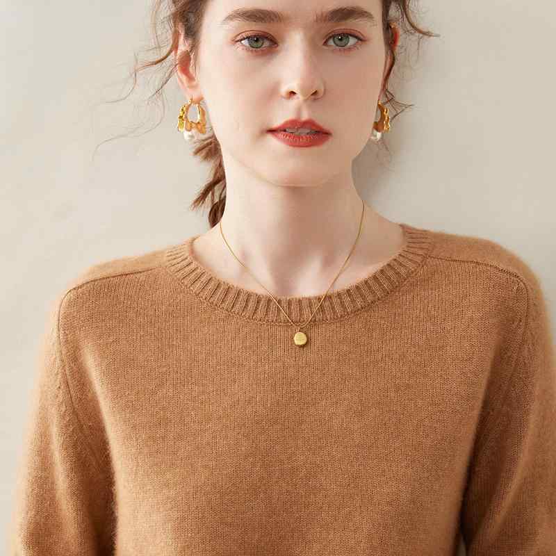 春 コーデ レディース ファッション オシャレ カワイイ シンプル きれいめ ナチュラル 上品カジュアル 婦人服 無地 セーター ラウンドネック ショルダー ニット 防寒 ベース シャツ ｜リコット