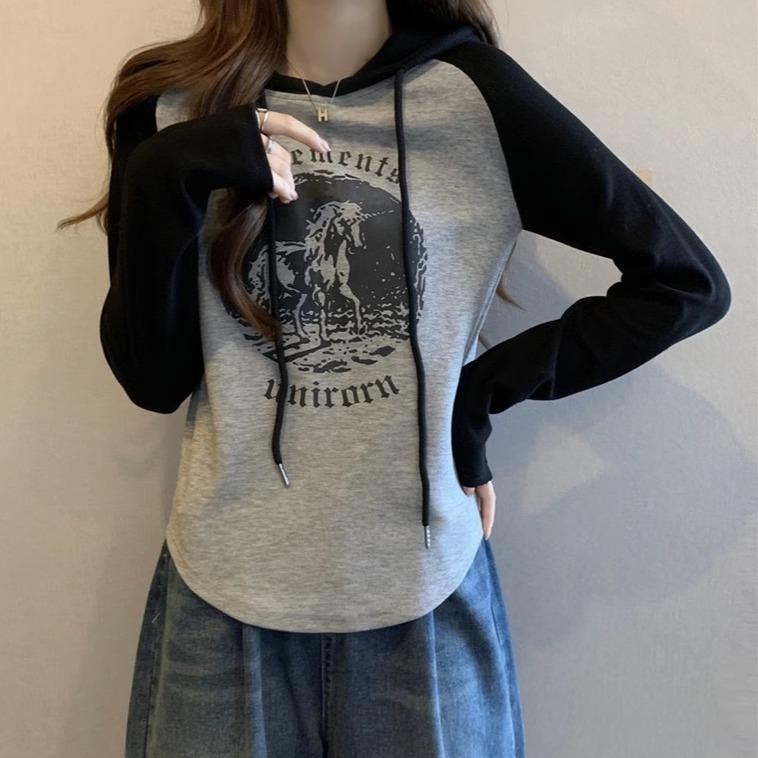 春 コーデ レディース ファッション オシャレ カワイイ シンプル きれいめ ナチュラル 上品カジュアル 婦人服 大きいサイズ イレギュラー レター フード付き 長袖 Tシャツ カバー シック 快適 インナー トップス