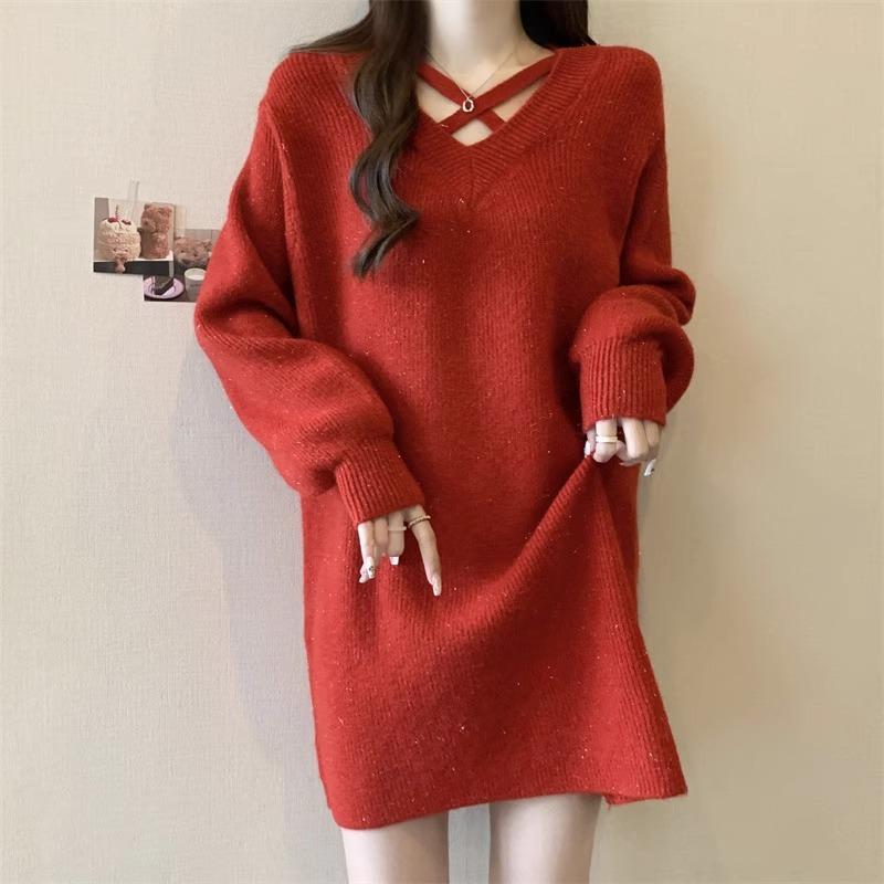 春 コーデ レディース ファッション オシャレ カワイイ シンプル きれいめ ナチュラル 上品カジュアル 婦人服 赤 光沢 セーター ドレス カバー ミドル丈 ニット スカート