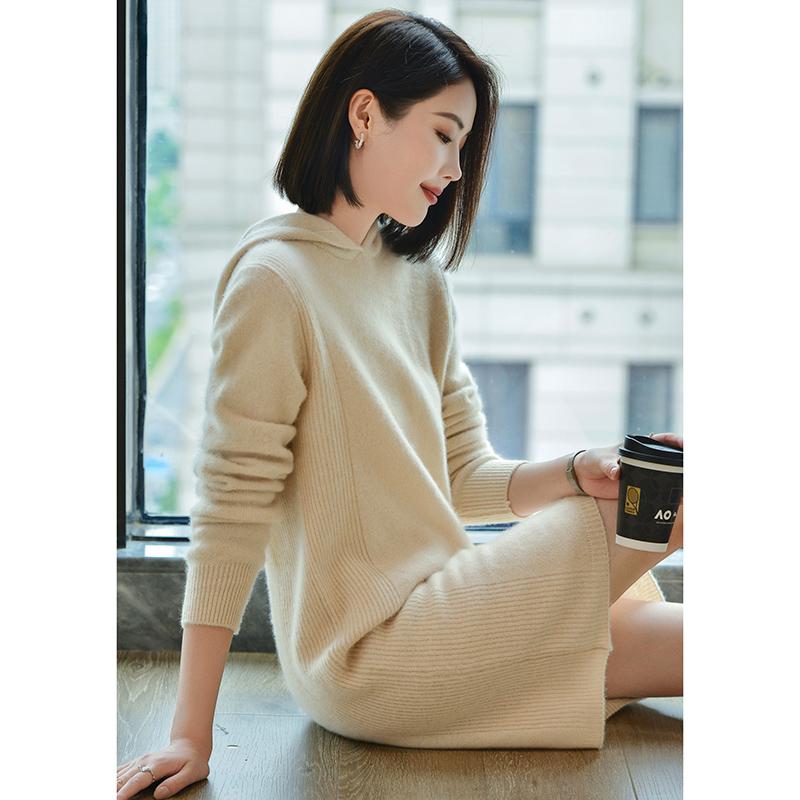 春 コーデ レディース ファッション オシャレ カワイイ シンプル きれいめ ナチュラル 上品カジュアル 婦人服 ソフト ウール フード付き ドレス ゆったり スリム ミドル丈 カジュアル セーター