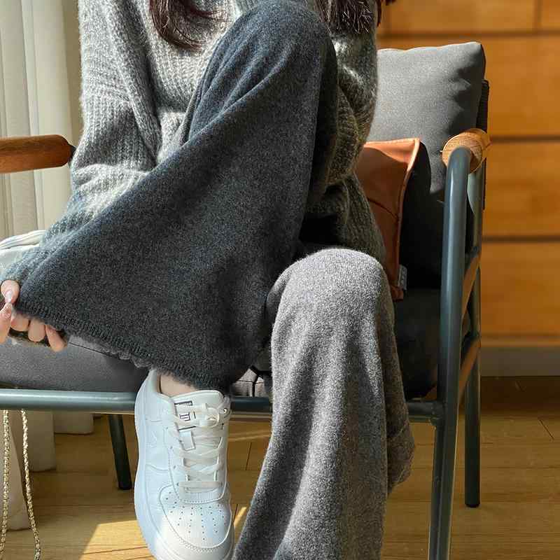 春 コーデ レディース ファッション オシャレ カワイイ シンプル きれいめ ナチュラル 上品カジュアル 婦人服 ポケット タッセル アウター ウール パンツ ニット ワイド ハイウエスト フロア レングス