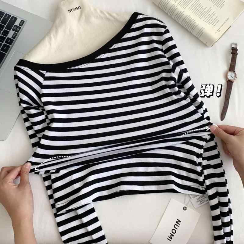春 コーデ レディース ファッション オシャレ カワイイ シンプル きれいめ ナチュラル 上品カジュアル 婦人服 ニット ストライプ トップス スリムフィット スリム 長袖 レイヤリング シャツ