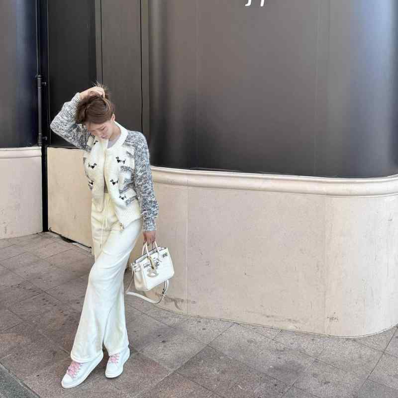 春 コーデ レディース 流行り物 オシャレ カワイイ   分かりやすい 好いたらしいめ 自然的 雅びやか心地よい お上さん服 色合い チェーン店 スウェーター ジレー 長袖 上衣