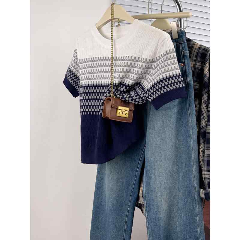 春 コーデ レディース ファッション オシャレ カワイイ シンプル きれいめ ナチュラル 上品カジュアル 婦人服 コントラスト ストライプ 半袖 Tシャツ 夏 薄手 ニット トップス