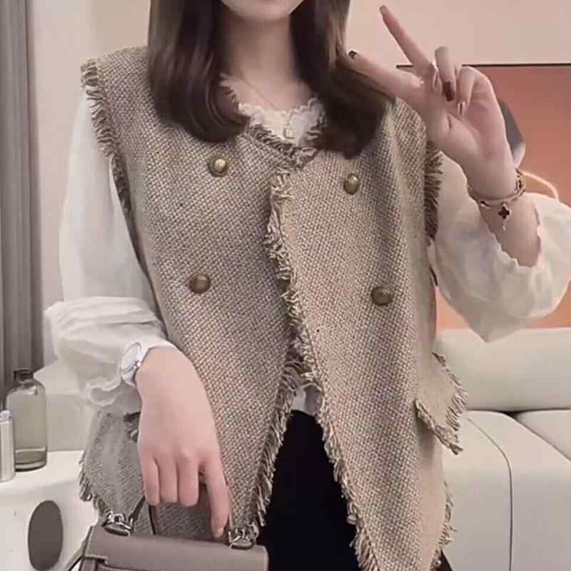 春 コーデ レディース ファッション オシャレ カワイイ シンプル きれいめ ナチュラル 上品カジュアル 婦人服 ロー エッジ ベスト ノースリーブベスト ジャケット