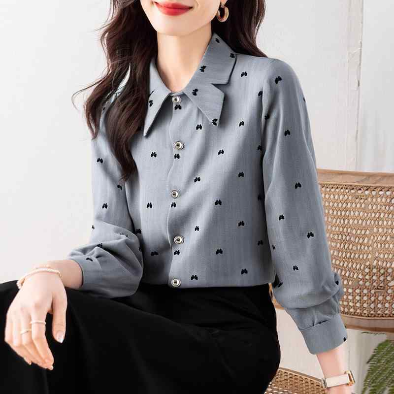 春 コーデ レディース ファッション オシャレ カワイイ シンプル きれいめ ナチュラル 上品カジュアル 婦人服 コットンシャツ トップス ブラウス 長袖 シャツ