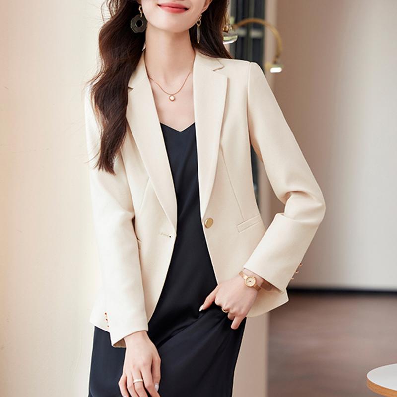 春 コーデ レディース ファッション オシャレ カワイイ シンプル きれいめ ナチュラル 上品カジュアル 婦人服 通勤ウェア スーツ ジャケット スリムフィット ハイエンド カジュアル トップス |リコット