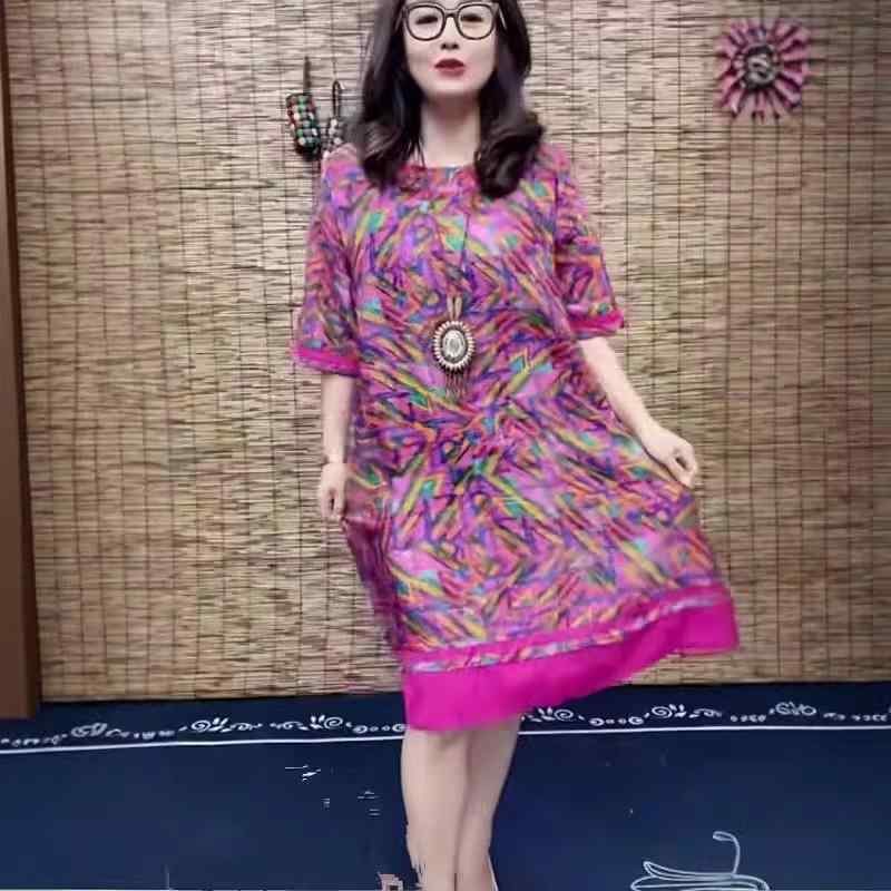 春 コーデ レディース ファッション オシャレ カワイイ シンプル きれいめ ナチュラル 上品カジュアル 婦人服 ラウンドネック プリント 半袖 ドレス