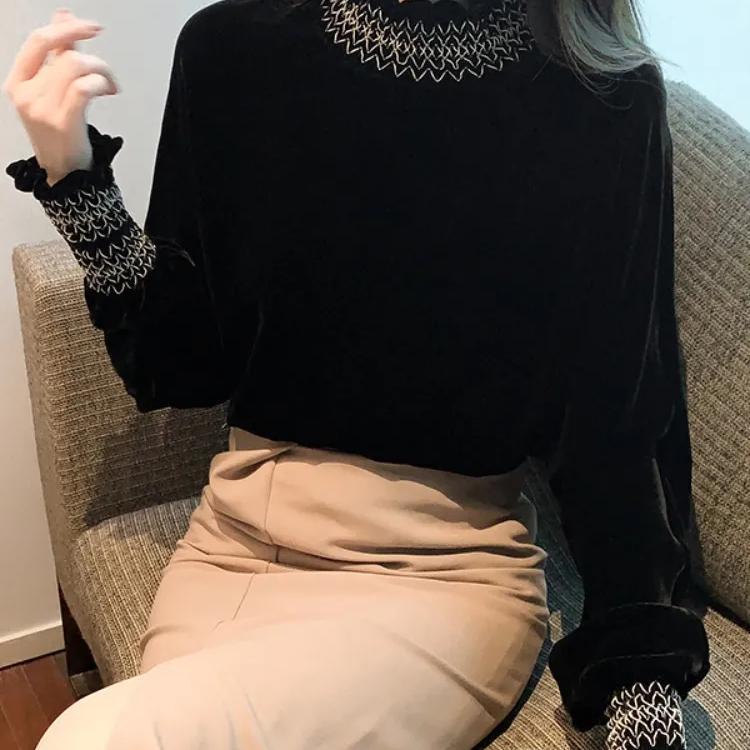 春 コーデ レディース 流行り物 オシャレ カワイイ   分かりやすい 好いたらしいめ 自然的 雅びやか心地よい お上さん服 フレンチ 古典派音楽 二分の一 タートルネック ゴールド 天鵝絨 長袖 度合い輪っか プルオーバー 心地よい