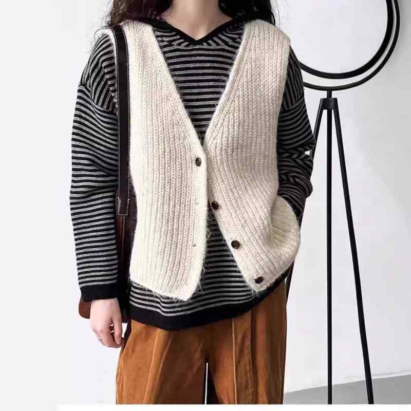 春 コーデ レディース ファッション オシャレ カワイイ シンプル きれいめ ナチュラル 上品カジュアル 婦人服 Vネック 無地 ノースリーブ カーディガンニット ベスト 快適 レイアウター セーター |リコット