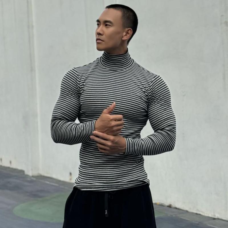 春 コーデ メンズ 用 服 シンプル ファッション 大人 紳士服 スポーツ カジュアル 長袖 シャツ 伸縮性 ストレッチ ストレッチ ストレッチ ランニング ハイネック スリムフィット 秋 カジュアル 通勤スタイル ね着コーデ ゆったりシルエット さらっ着 普段使