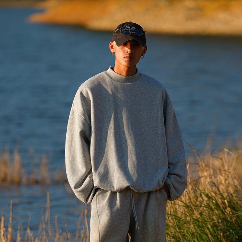 春 コーデ メンズ 用 服 分かりやすい 流行り物 オシャレ 成年者 かっこいい 成人男性服 心地よい 無地 秋 トレーナー 心地よい 通い表現スタイル ね着コーデ ゆったり影ぼうし さらっ着 普段使い