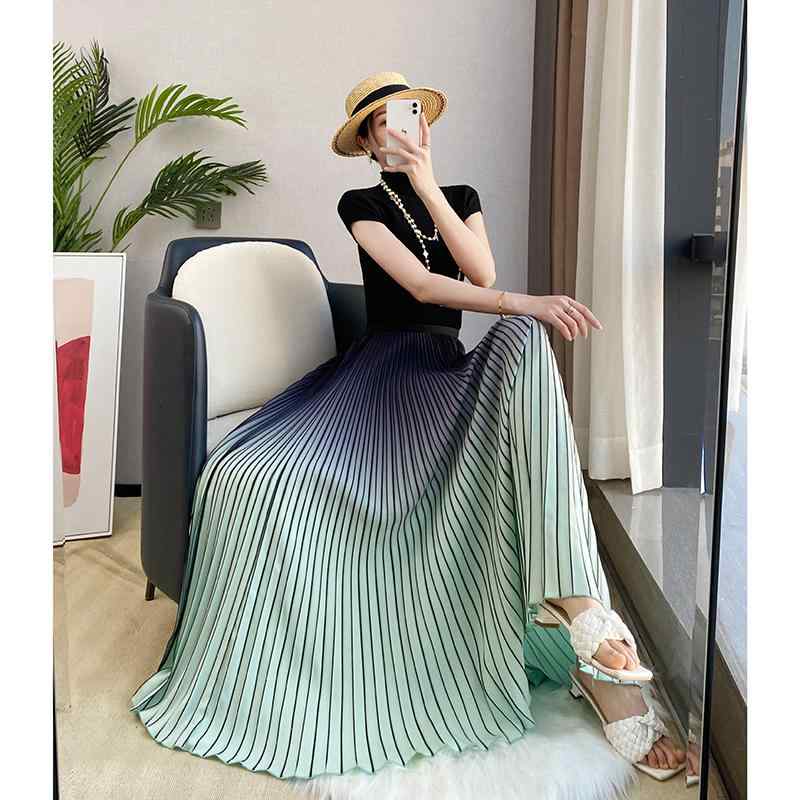 春 コーデ レディース ファッション オシャレ カワイイ シンプル きれいめ ナチュラル 上品カジュアル 婦人服 裾 プリーツスカート ロング スカート ハイウエスト フレンチ ハイエンド 夏 ｜リコット