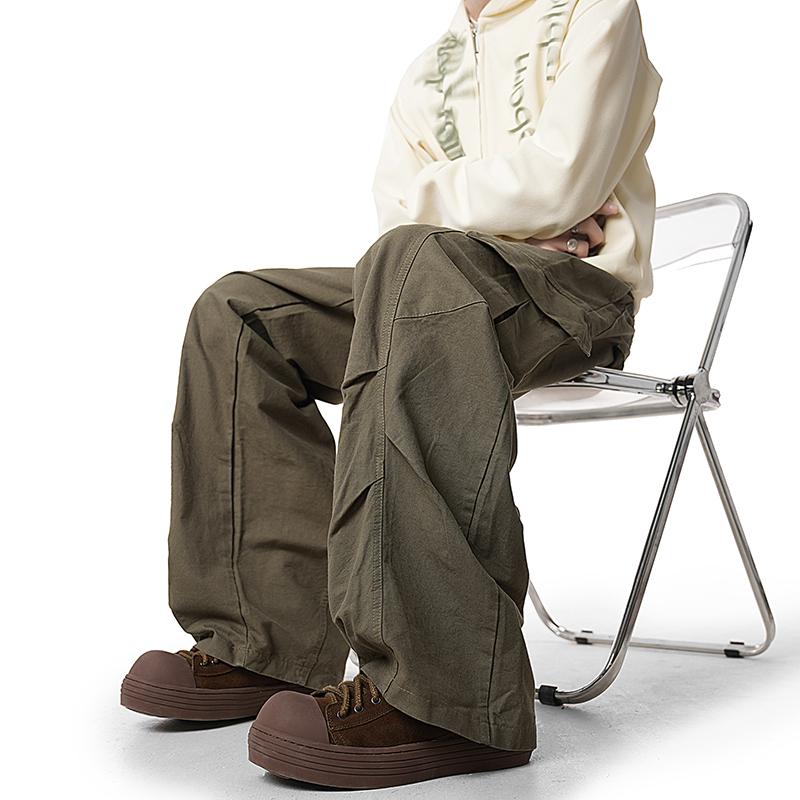 春 コーデ メンズ 用 服 紳士服 アメリカン カジュアル ゆったり ストレート ワイド パンツ ミリタリーグリーン カーゴ プリーツ 春 カジュアル 通勤スタイル 重ね着コーデ ゆったりシルエット 快適フィット 動きやすい デイリー
