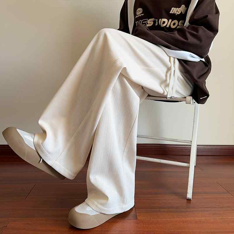 春 コーデ メンズ 用 服 シンプル ファッション 大人 紳士服 アメリカン スポーツ カジュアル ストレート 春用 ジャカードパンツ カジュアル 通勤スタイル 重ね着コーデ ゆったりシルエット 快適フィット 動きやすい デイリー