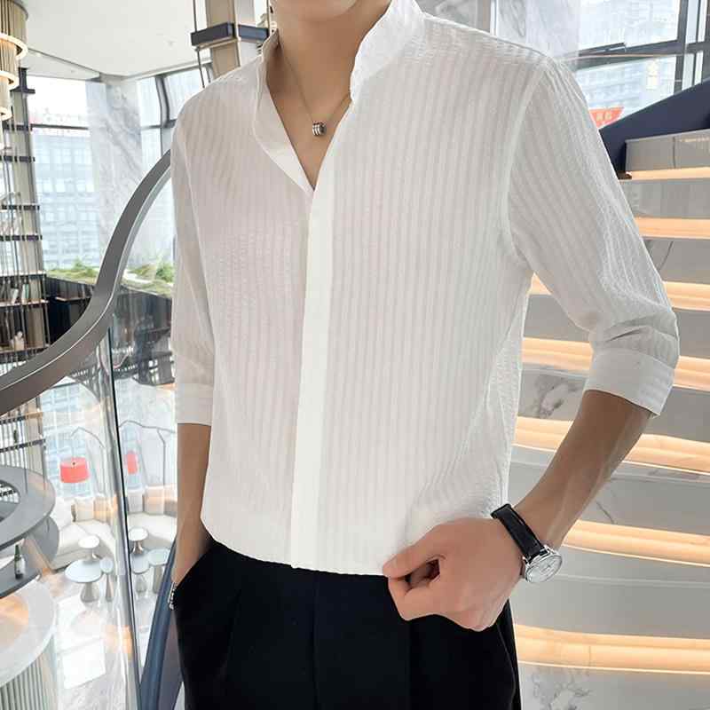 春 コーデ メンズ 用 服 シンプル ファッション オシャレ 大人 かっこいい 紳士服 半袖 スタンドカラー シャツ ハイエンド 型 夏 カジュアル 通勤スタイル 重ね着コーデ ゆったりシルエット さらっと着 普段使い
